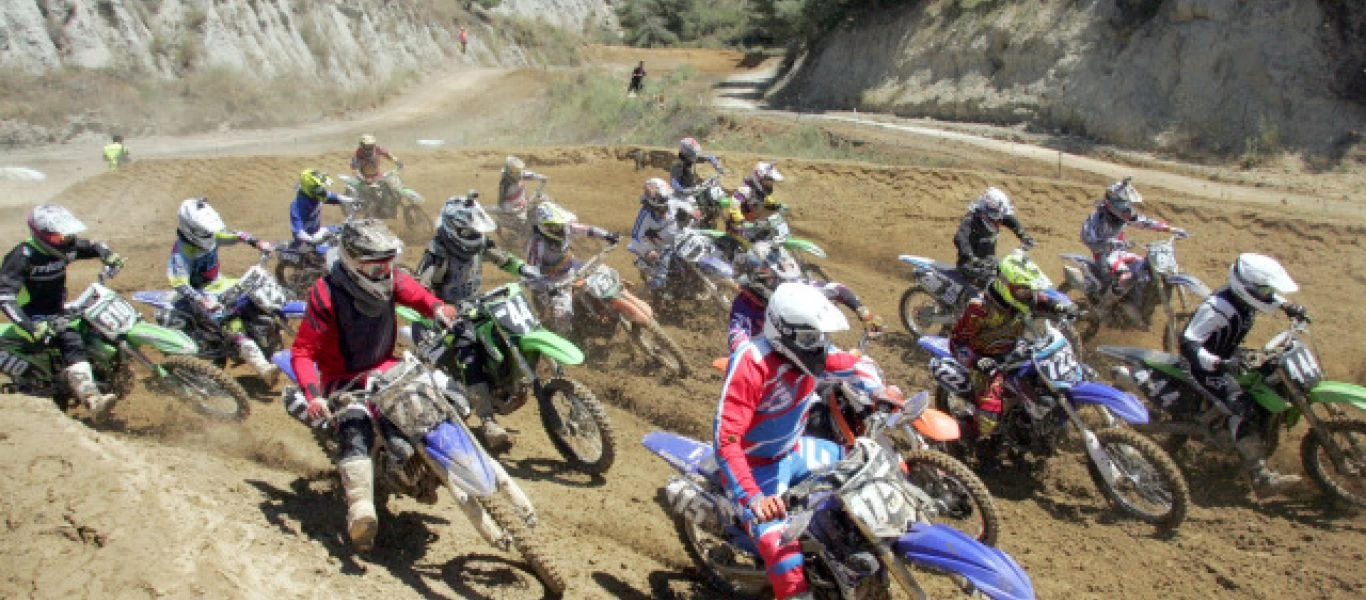 Γιαννιτσά: Αγωνία για τους δυο θεατές που τραυματίστηκαν στον αγώνα Motocross - Συνελήφθησαν ο οδηγός και ο διοργανωτής